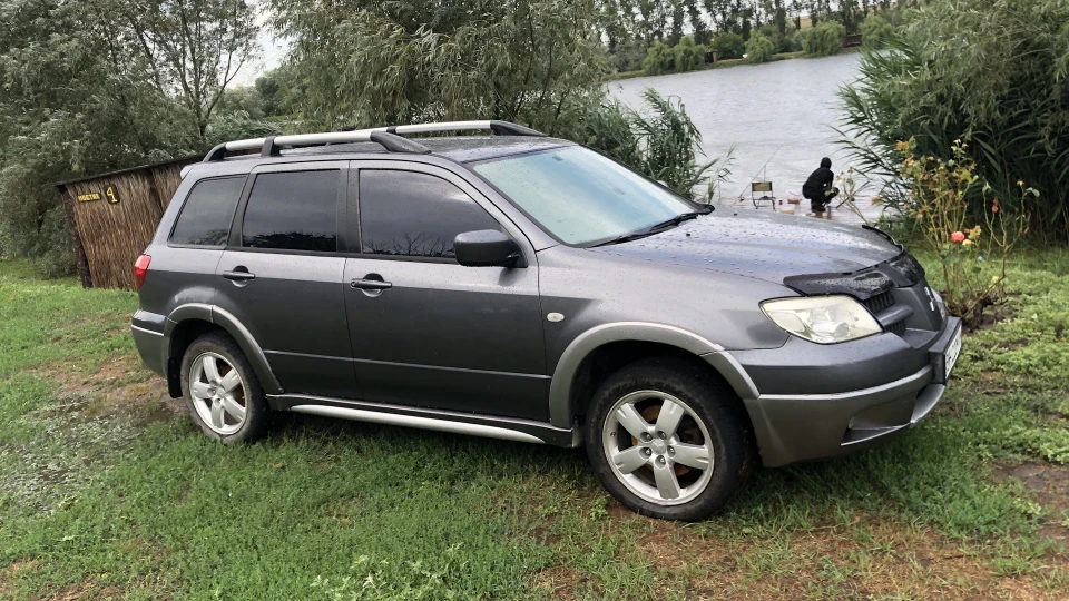 Mitsubishi Outlander 5
