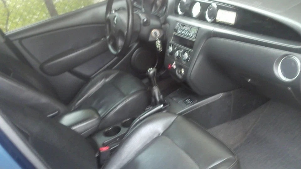Mitsubishi Outlander 4