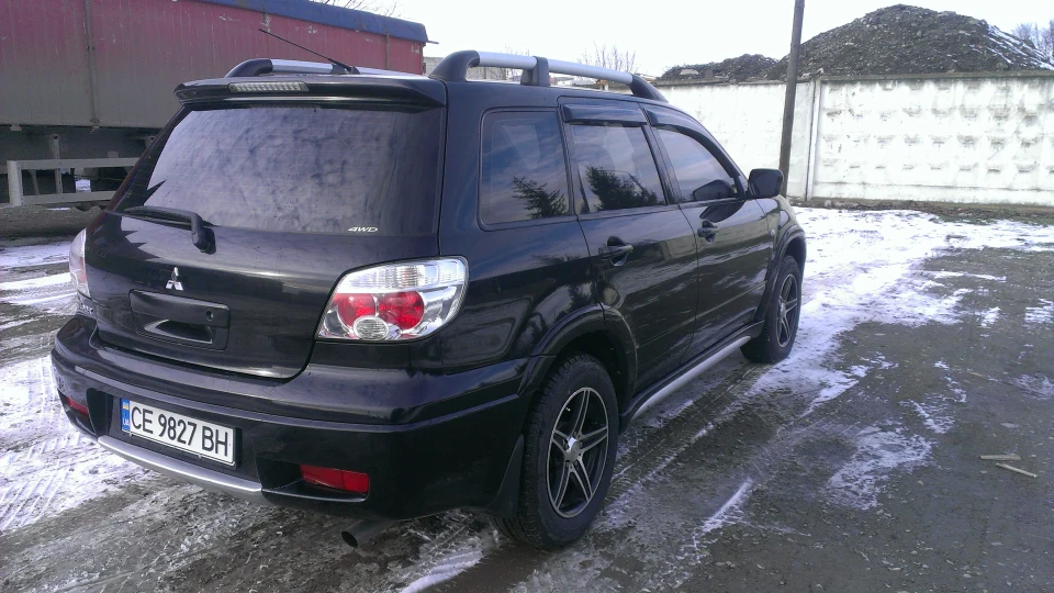 Mitsubishi Outlander 5