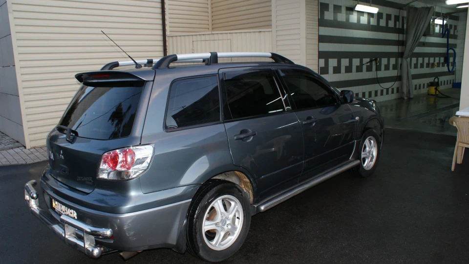 Mitsubishi Outlander 5