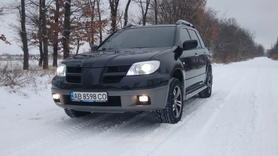 Mitsubishi Outlander 2.0 атмо