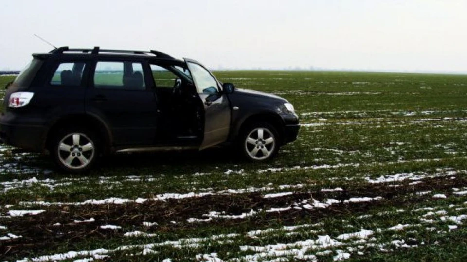Mitsubishi Outlander 2.0 хутро 3