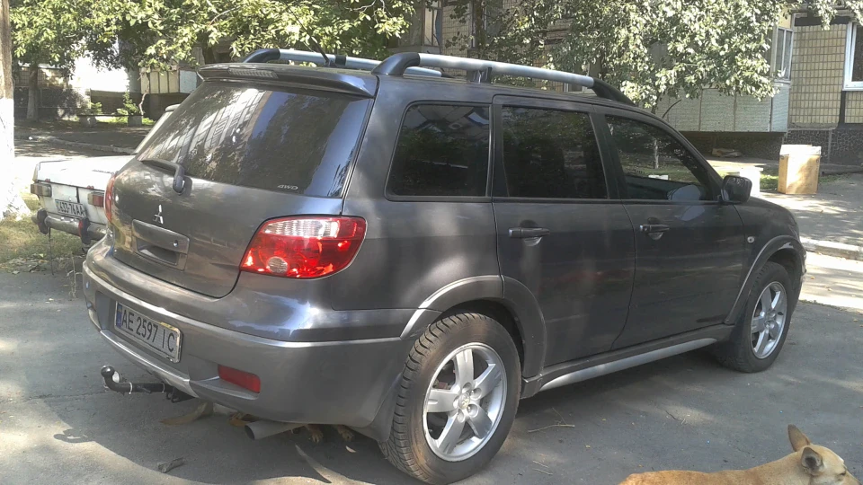 Mitsubishi Outlander 2,0 Sport 5