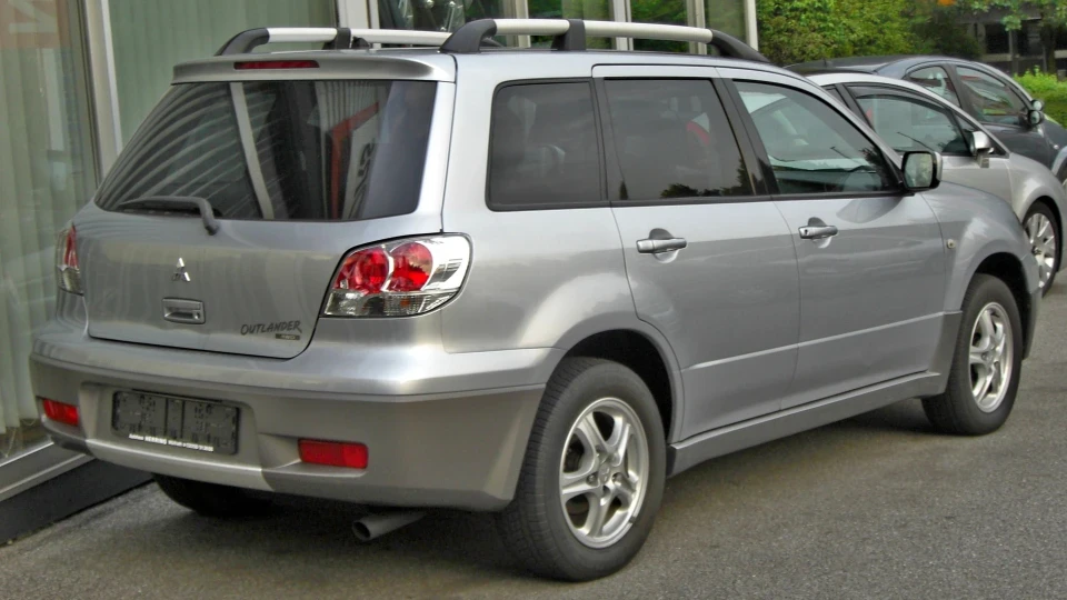 Mitsubishi Outlander 2.0 sport