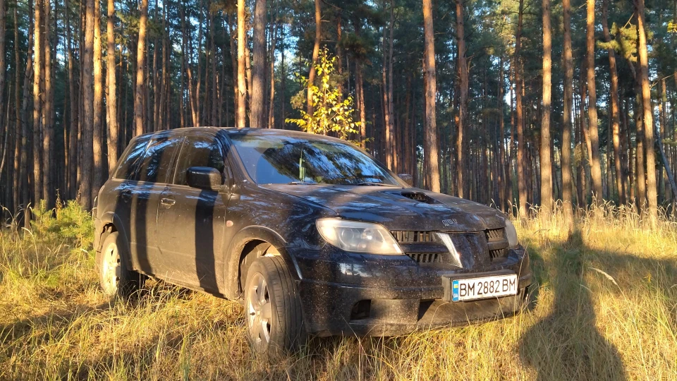 Mitsubishi Outlander 2.0 турбо 148 кВт/201 2