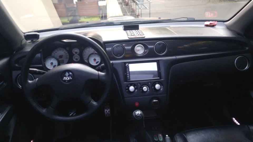 Mitsubishi Outlander 2.0 Turbo 🇺🇦 4