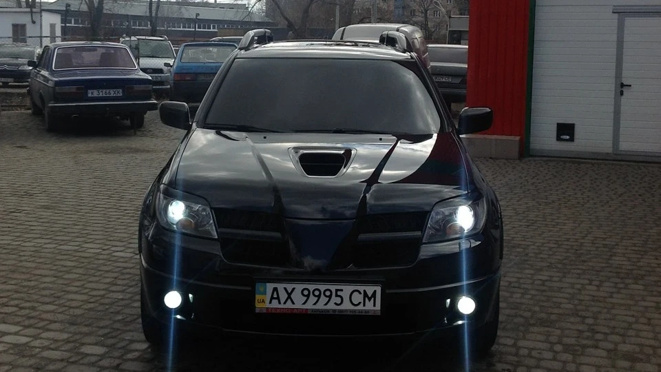 Mitsubishi Outlander 2.0 Турбо 3
