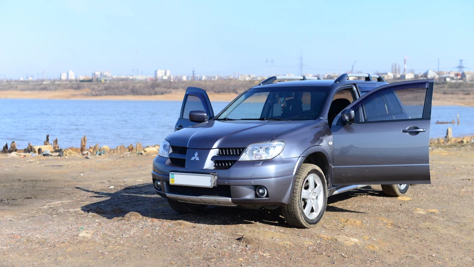 Mitsubishi Outlander 2.4 АКПП 3