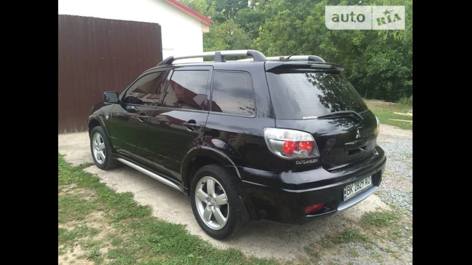 Mitsubishi Outlander 2.4 АКПП 2