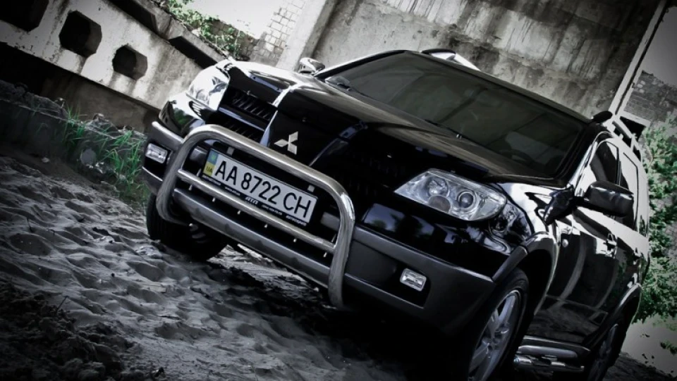Mitsubishi Outlander 2.4 AT 4WD°®° 4