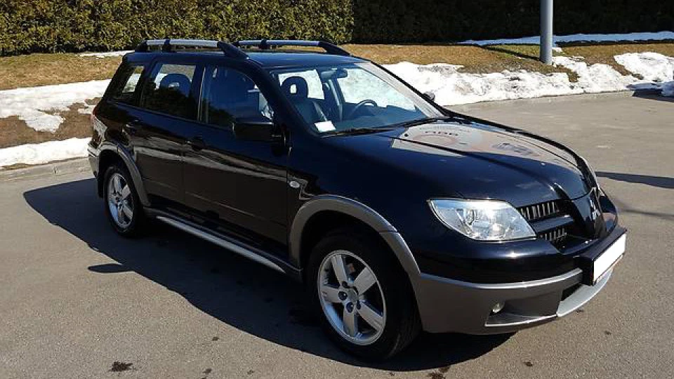 Mitsubishi Outlander 2.4 AT 2