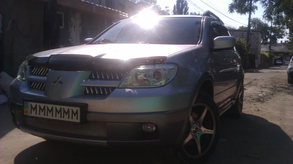 Mitsubishi Outlander 2.4 AT 2
