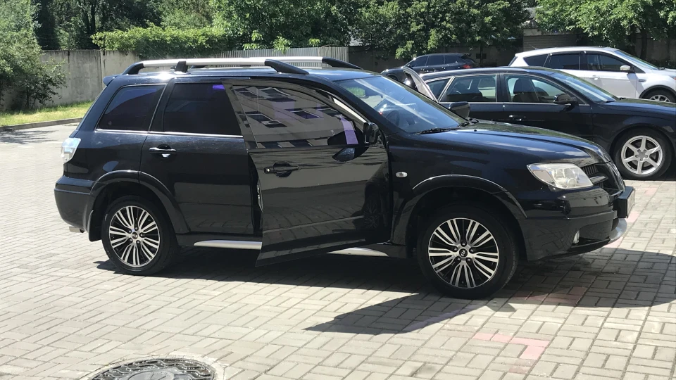 Mitsubishi Outlander 2.4 газ/бензин 2