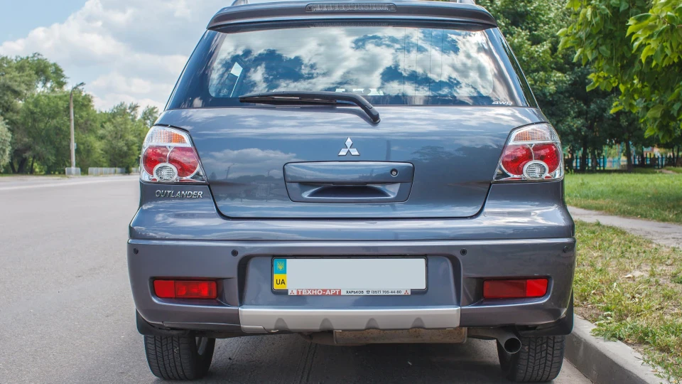 Mitsubishi Outlander 2.4 sport 2
