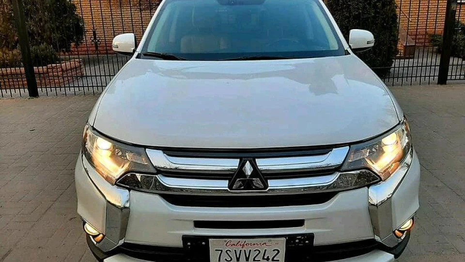 Mitsubishi Outlander 2.4