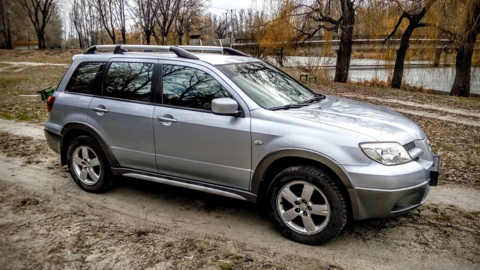 Mitsubishi Outlander 4G63 5