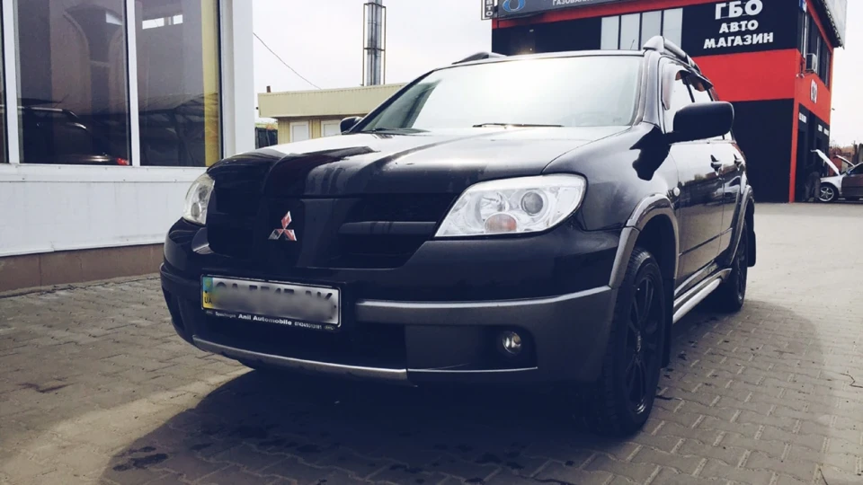 Mitsubishi Outlander Бестія 2