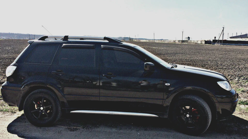 Mitsubishi Outlander Big M.O 2
