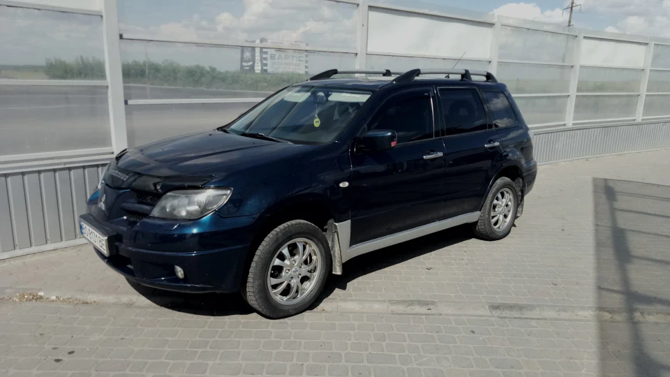 Mitsubishi Outlander Блендер