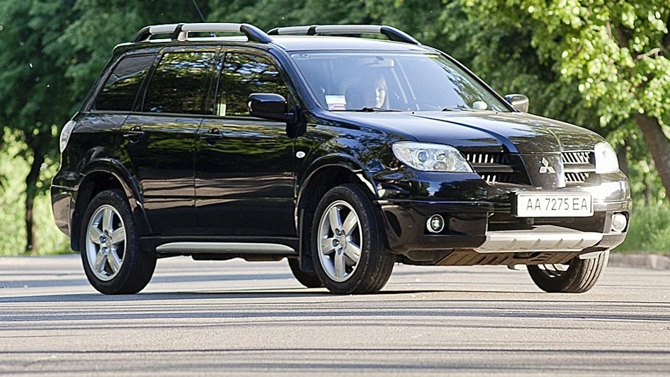 Mitsubishi Outlander БукашкОвоз 4