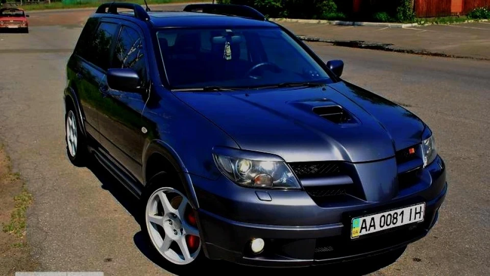 Mitsubishi Outlander FAMILY EVO