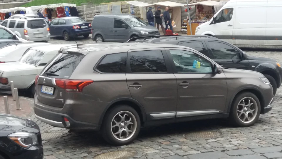 Mitsubishi Outlander III 2,4l 🇺🇦+🇯🇵+🇺🇸 5