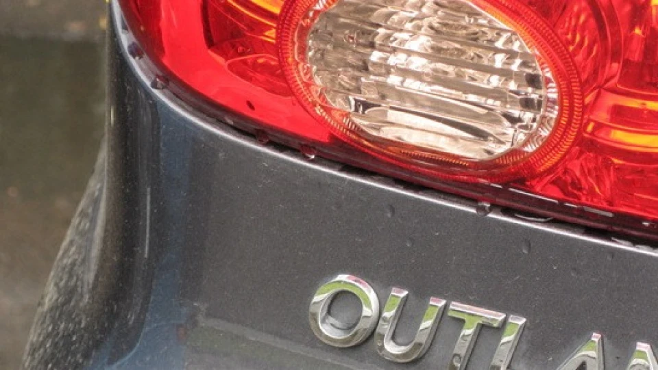 Mitsubishi Outlander NiGht WoLf 3