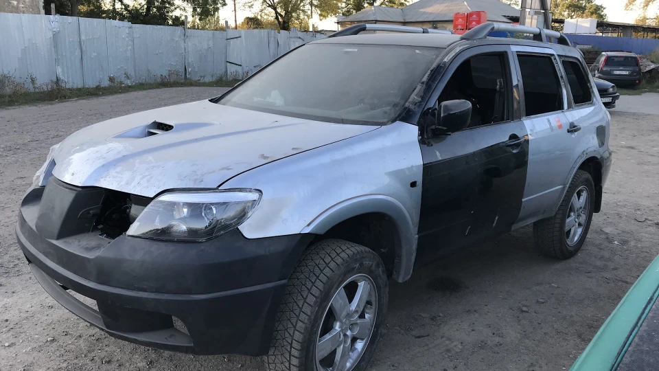 Mitsubishi Outlander Під відновлення 4