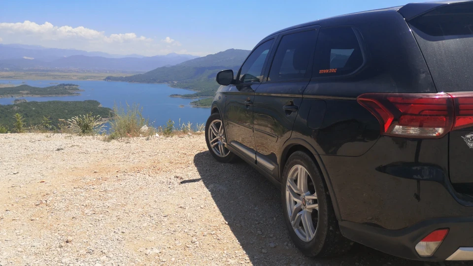 Mitsubishi Outlander ROWW