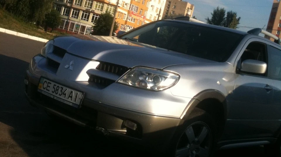 Mitsubishi Outlander Сіра Блискавка 5