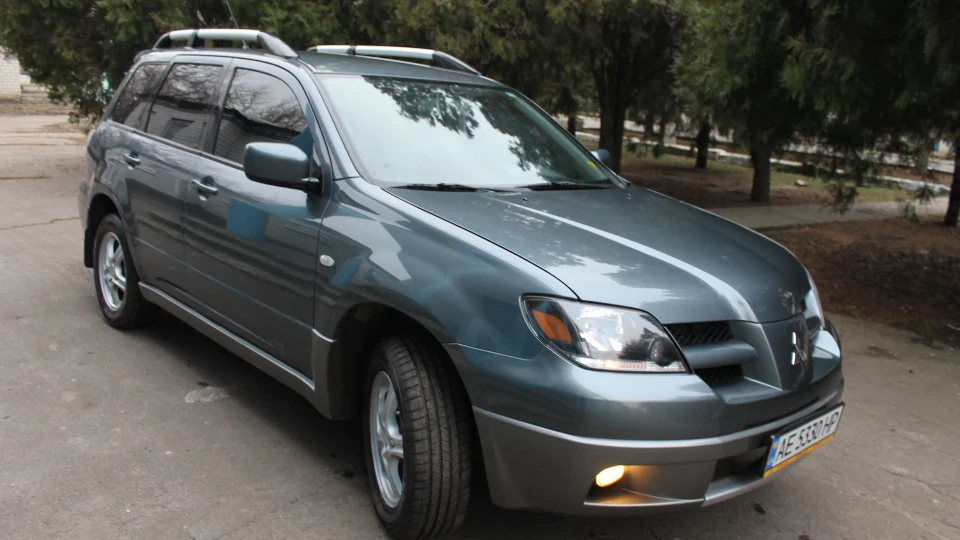 Mitsubishi Outlander Синій металік 4