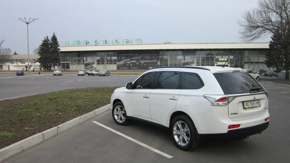 Mitsubishi Outlander скромний Мотька 4