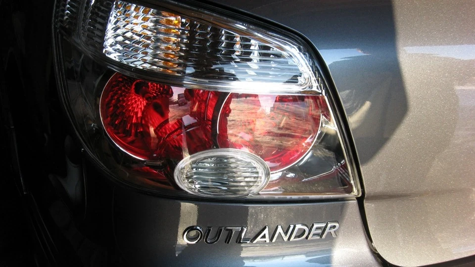 Mitsubishi Outlander ((*Старший брат*)) 3