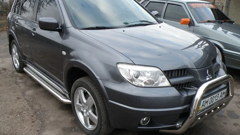 Mitsubishi Outlander ((*Старший брат*)) 4