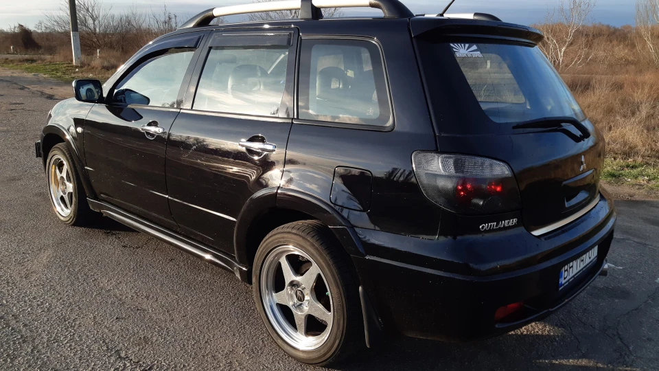 Mitsubishi Outlander TurbEvo 2.0 4