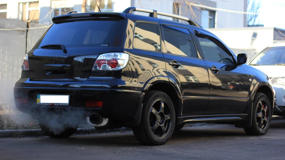Mitsubishi Outlander Turbo 5