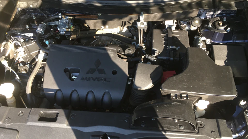 Mitsubishi Outlander USA