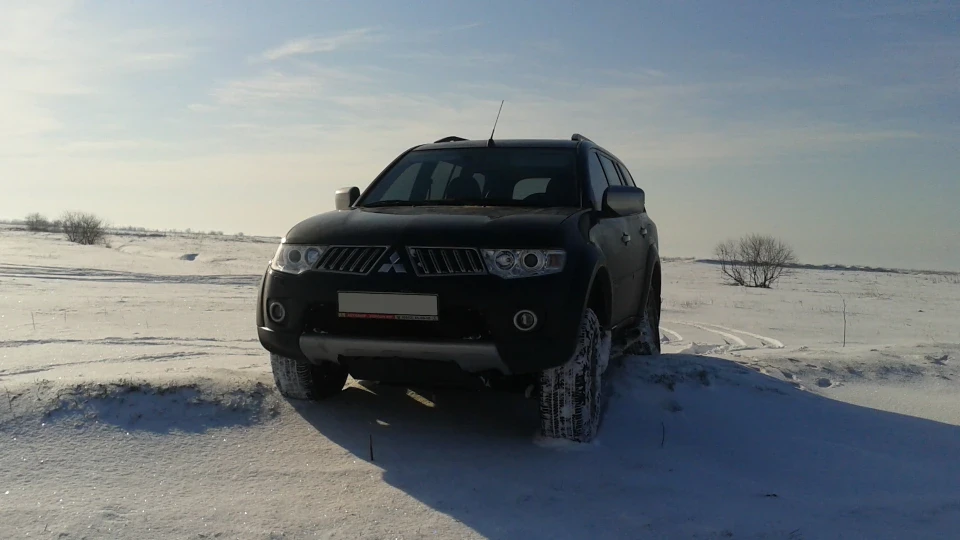 Mitsubishi Pajero Sport 2