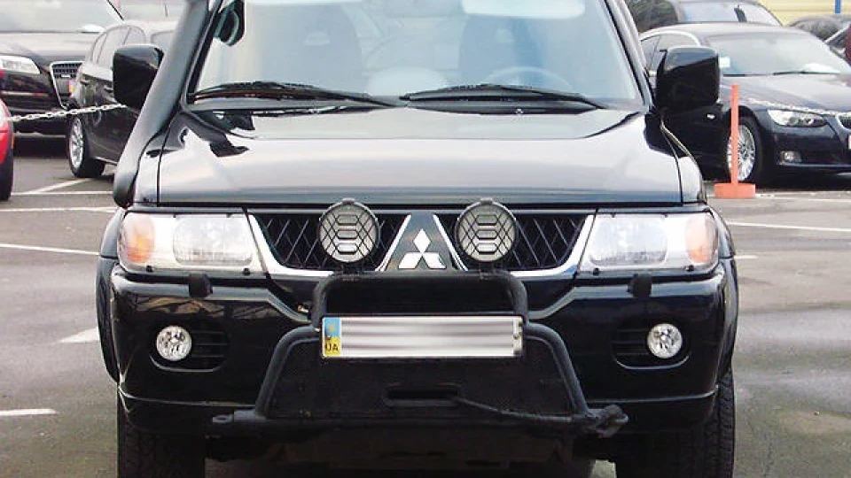 Mitsubishi Pajero Sport 4