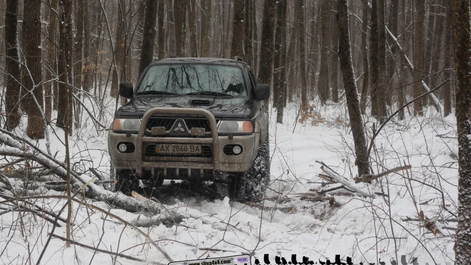 Mitsubishi Pajero Sport 2