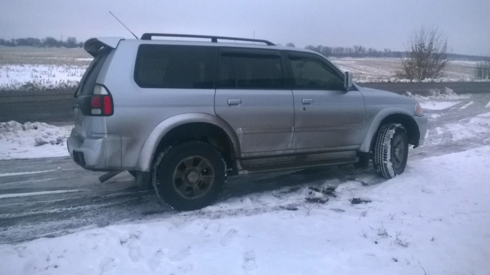 Mitsubishi Pajero Sport 2