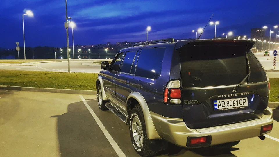 Mitsubishi Pajero Sport 4