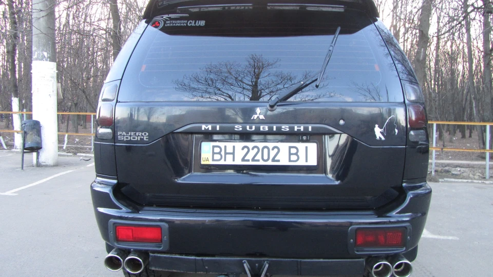 Mitsubishi Pajero Sport 2