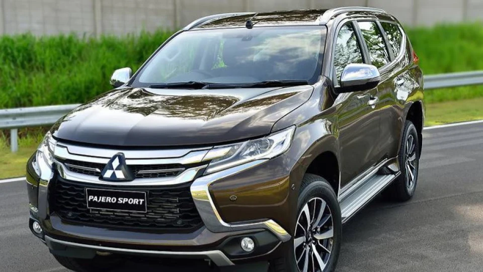 Mitsubishi Pajero Sport 2