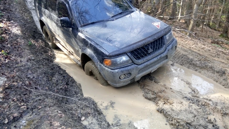 Mitsubishi Pajero Sport 5