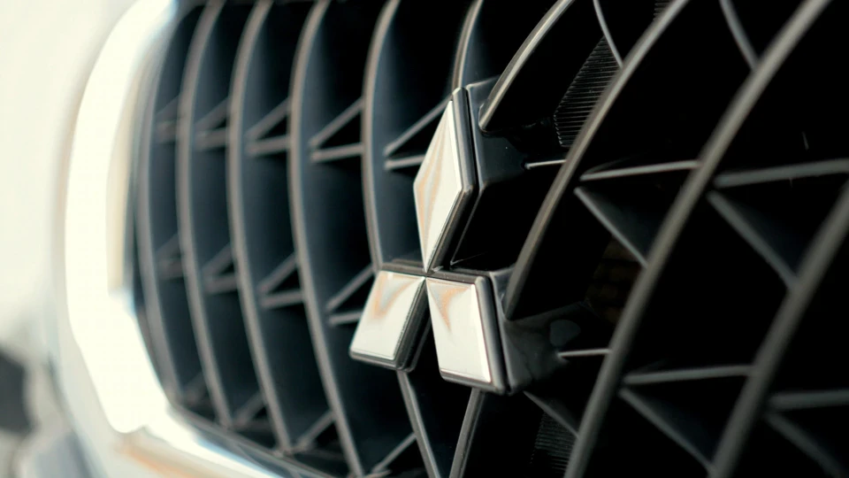 Mitsubishi Pajero Sport 5