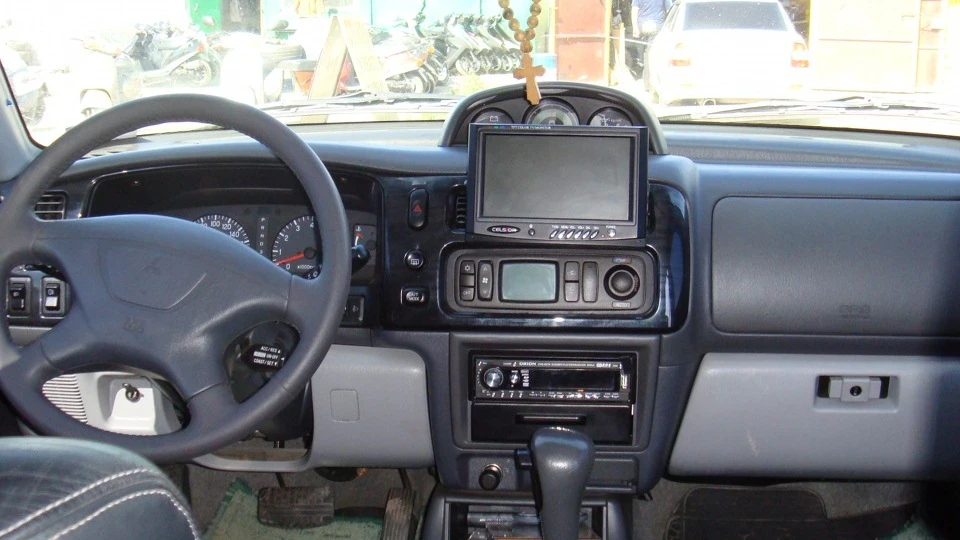 Mitsubishi Pajero Sport 5