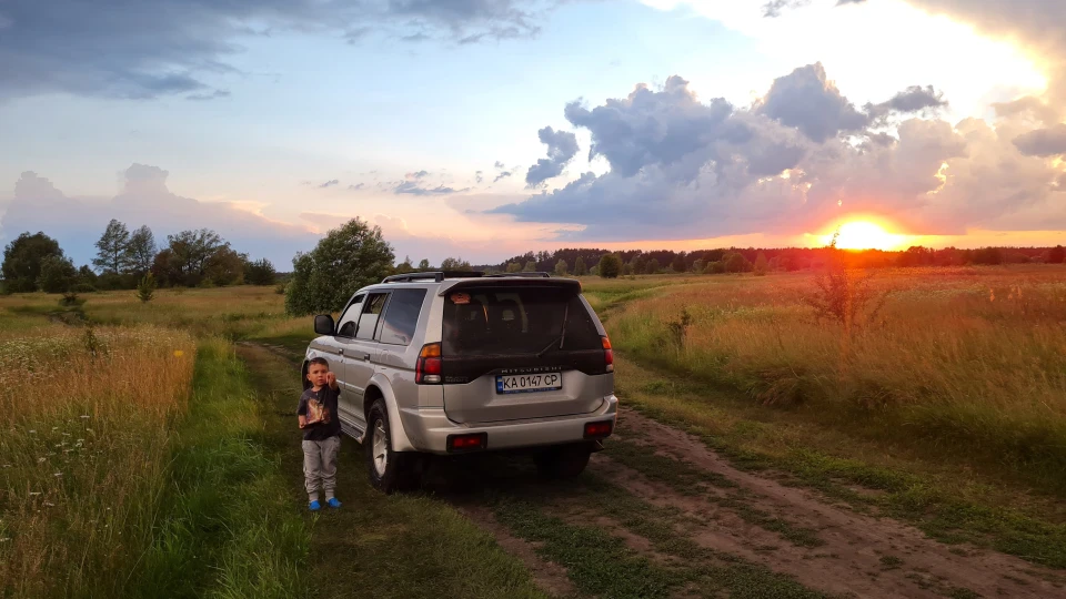 Mitsubishi Pajero Sport 2