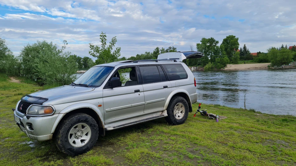 Mitsubishi Pajero Sport 4