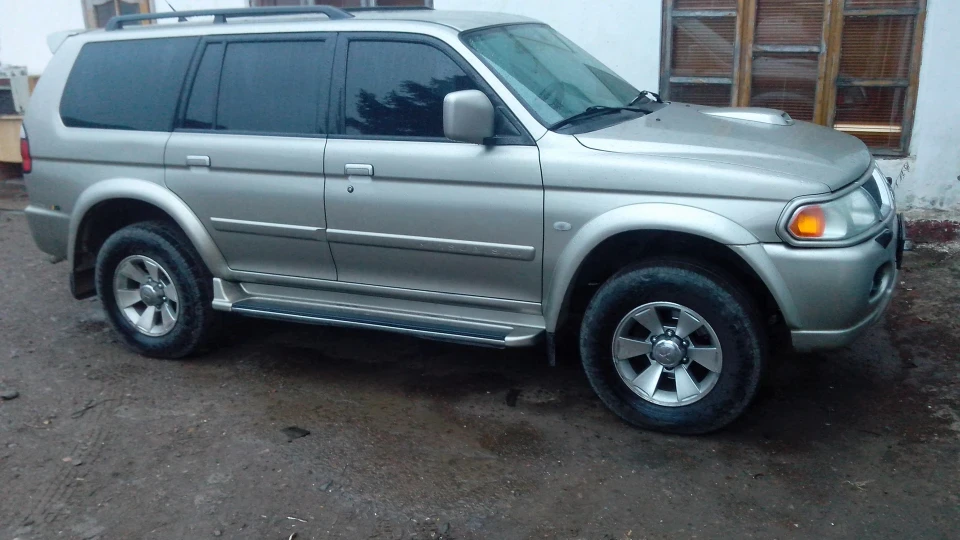 Mitsubishi Pajero Sport